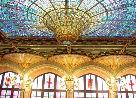 Online lezing: Art nouveau – de dansende lijn Online lezing: Art nouveau – de dansende lijn