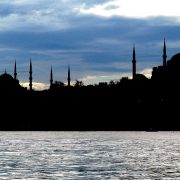 Online benefietlezing: Istanbul