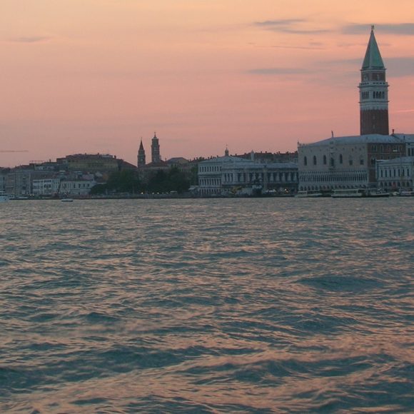 Venetië en de Biennale