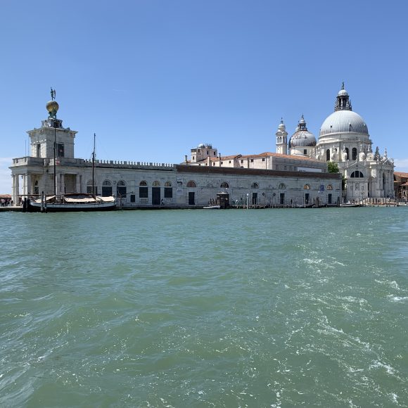 Venetië en de Biennale